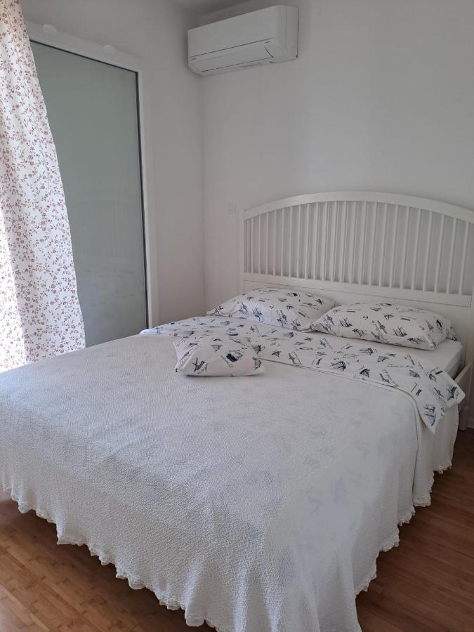 Apartment La Mar Povljana
